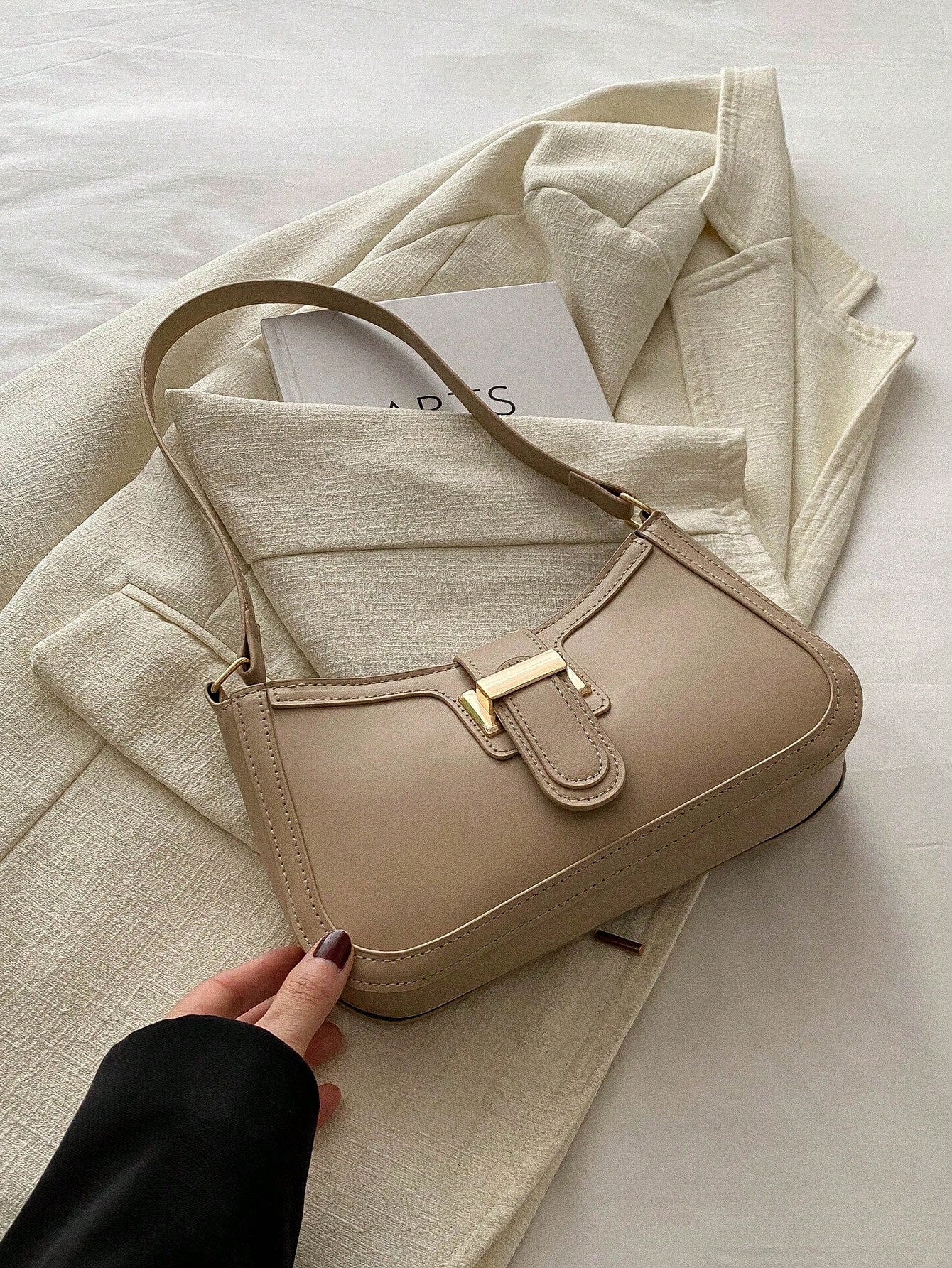 Women’s Elegant Crescent Shoulder Bag