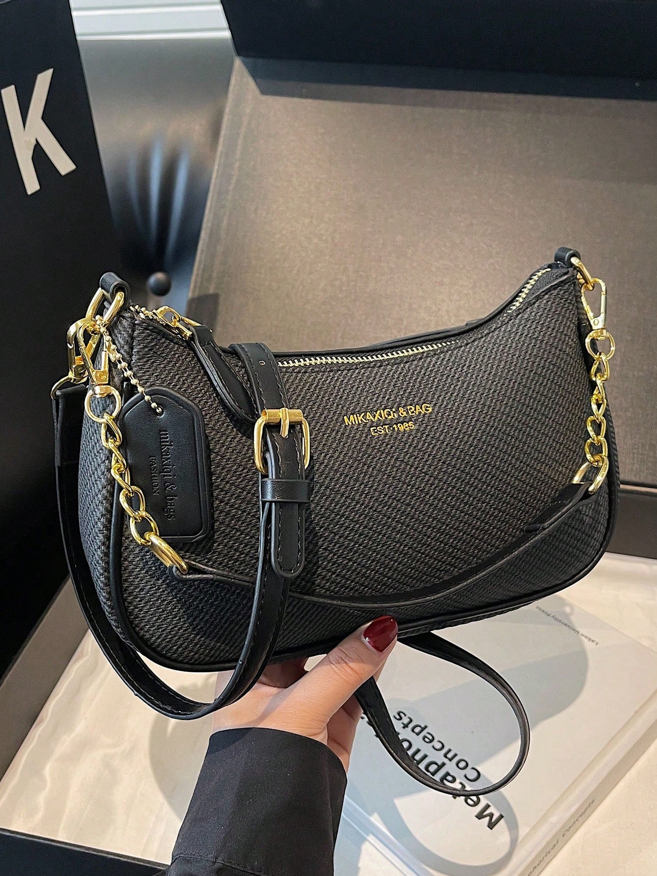 Women Solid PU Crossbody Bag