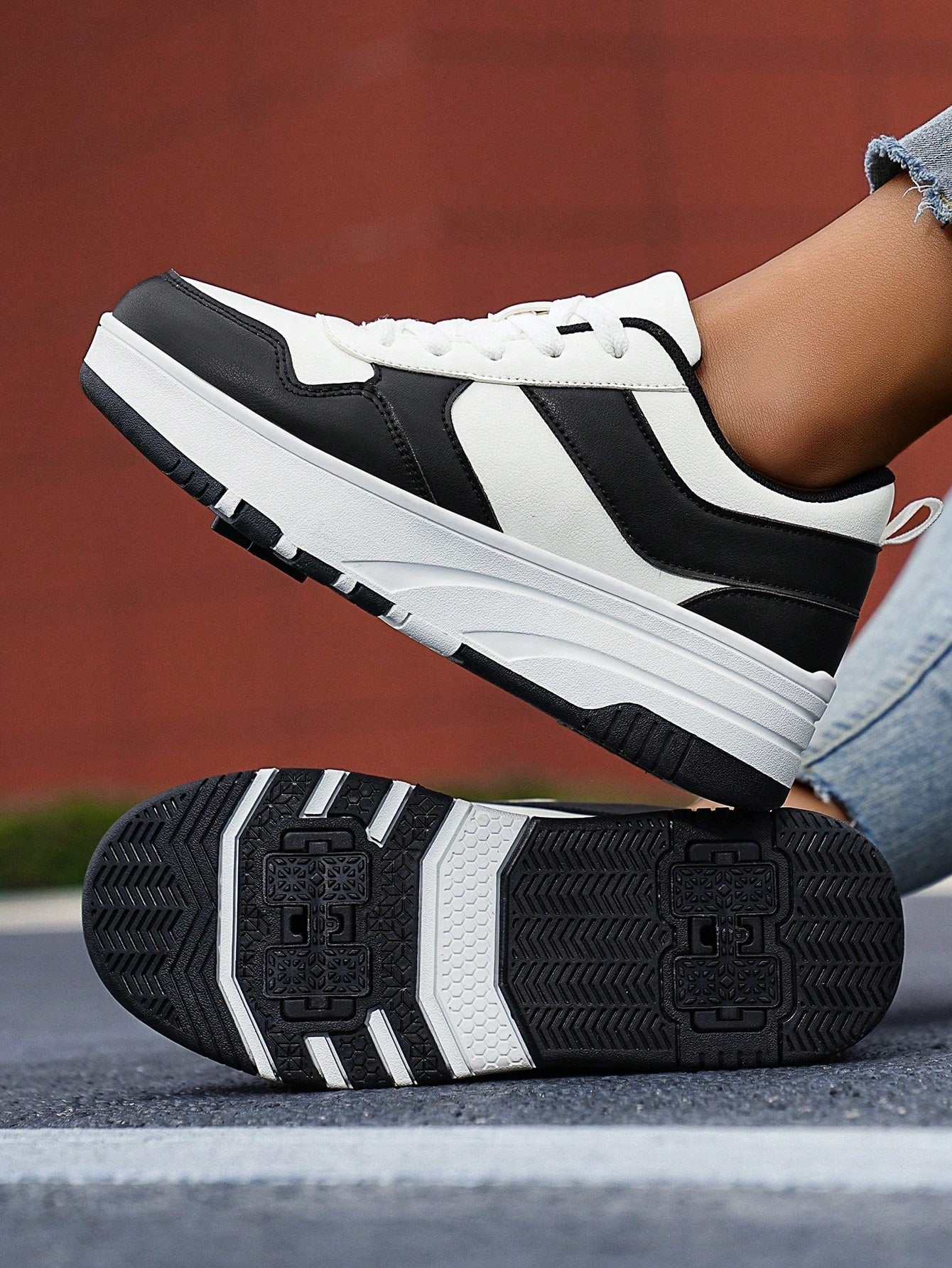 Women Comfortable Outdoor Roller Skates