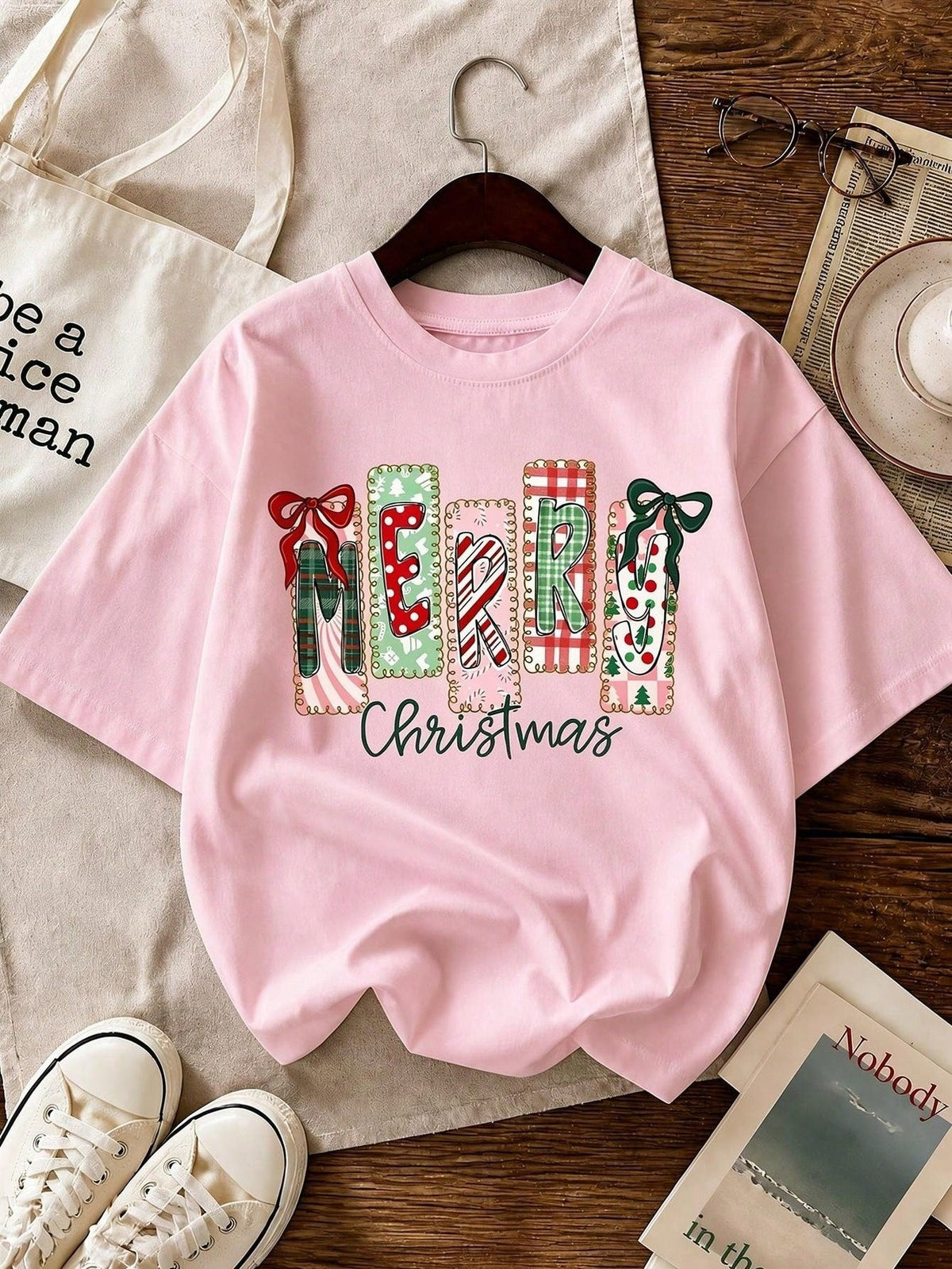 Women Merry Christmas Graphic T-Shirt