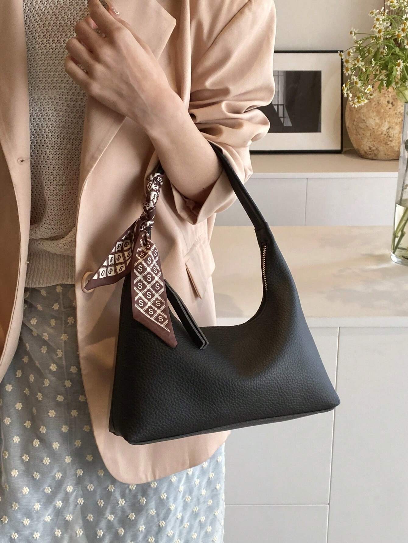 Women’s Minimalist Underarm Shoulder Bag