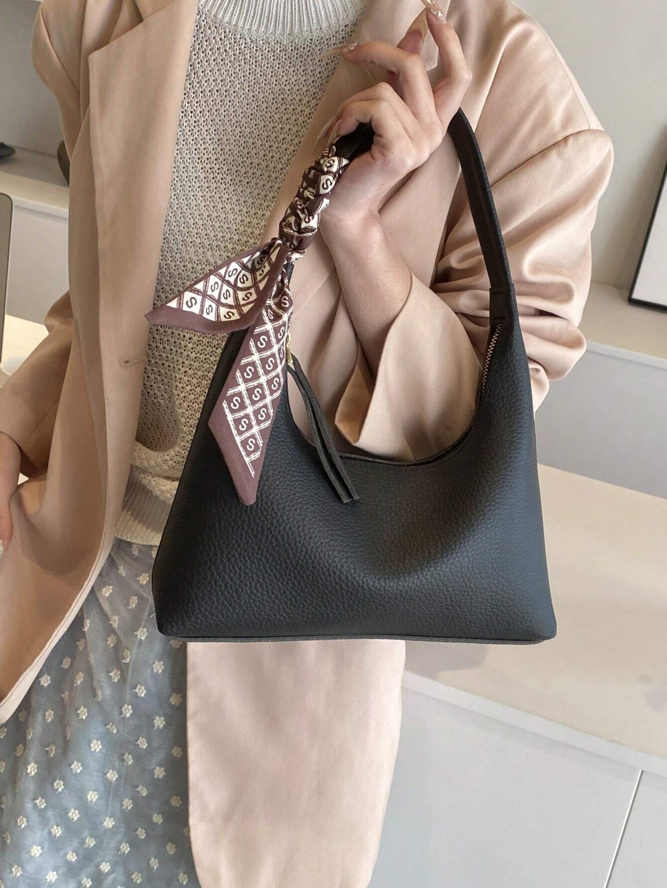 Women’s Minimalist Underarm Shoulder Bag