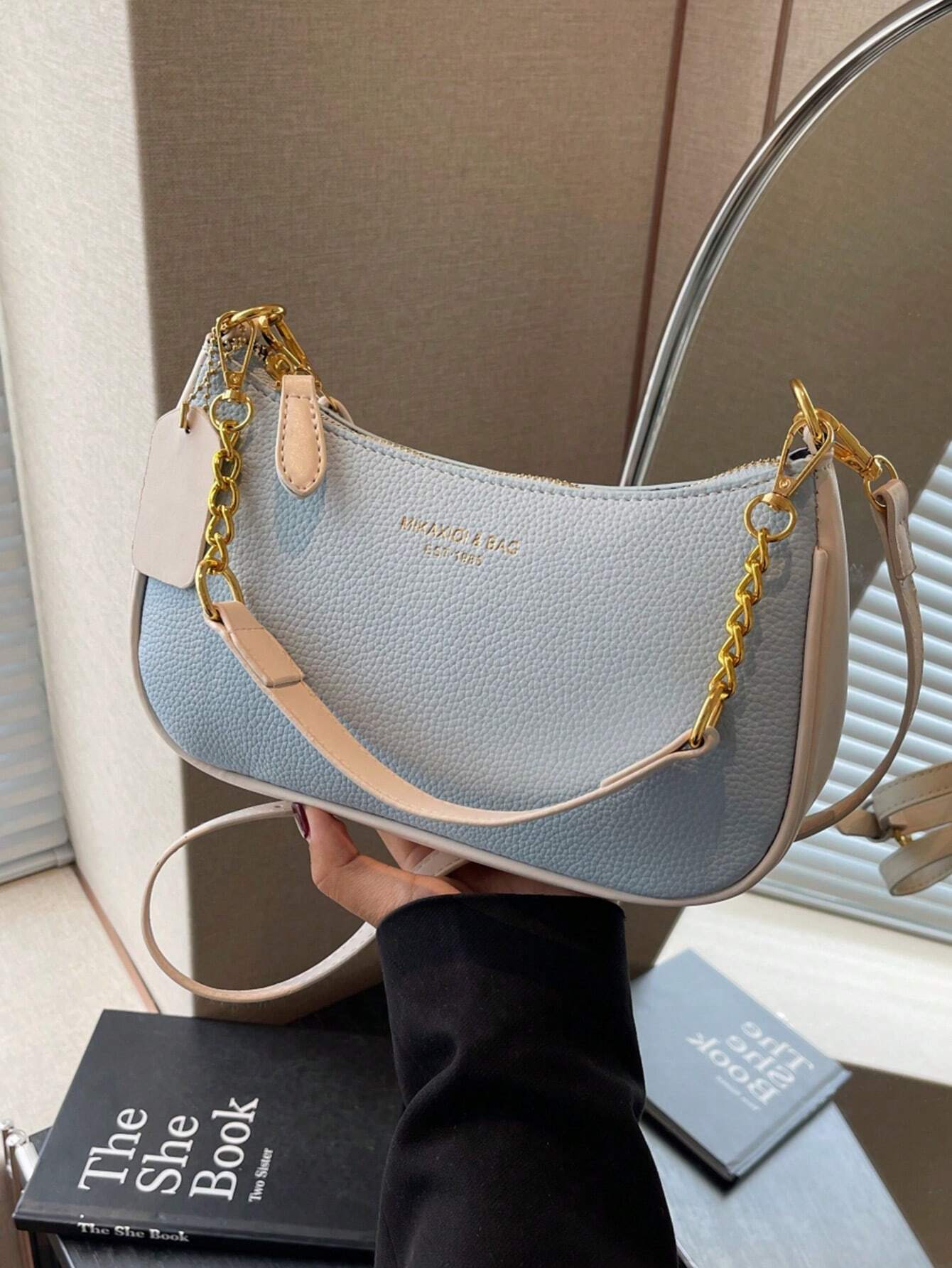Women Plain PU Shoulder Bag