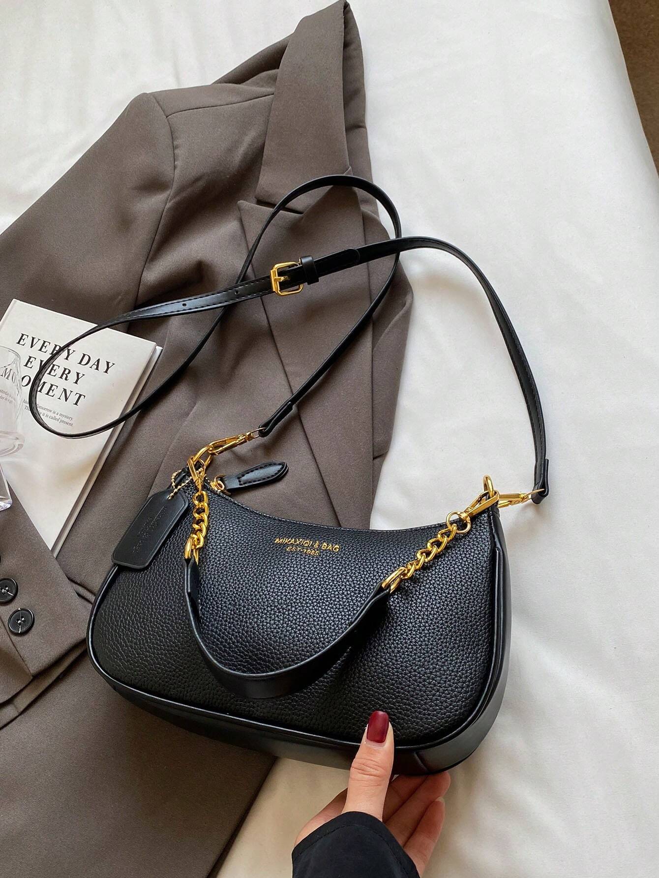 Women Solid PU Crossbody Bag