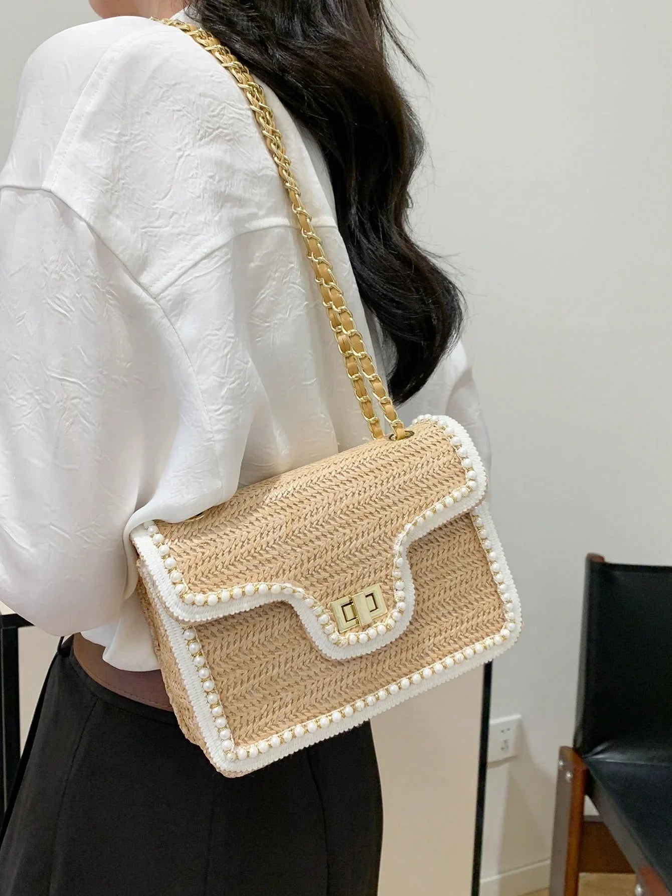 Women’s Pearl Straw Crossbody Bag