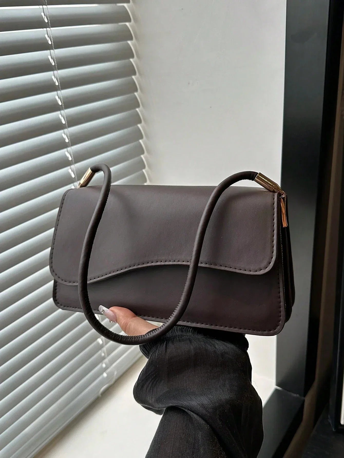 Asymmetrical Flap Vintage Shoulder Bag