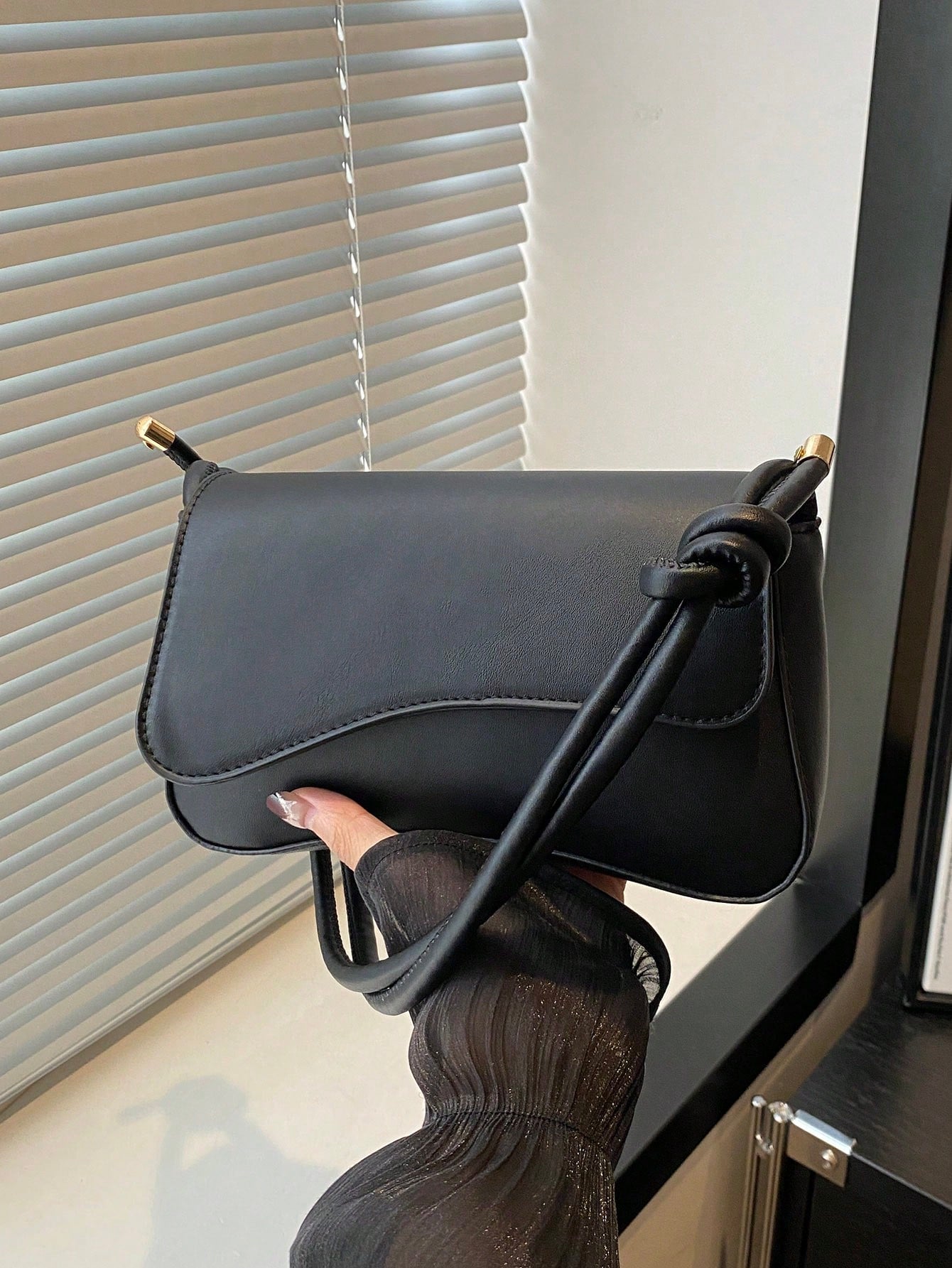 Asymmetrical Flap Vintage Shoulder Bag