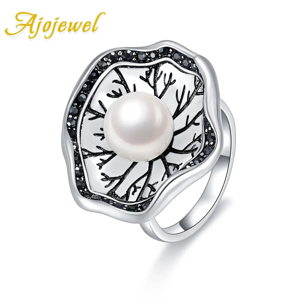 Vintage Rose Flower Rhinestone Ring