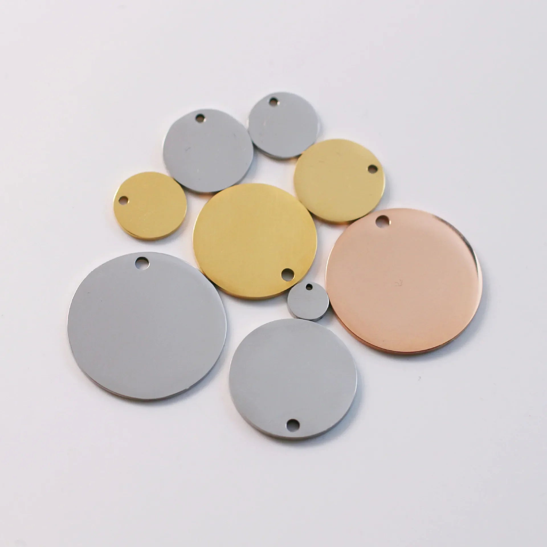 DOOYIO Stainless Steel Circle Charms