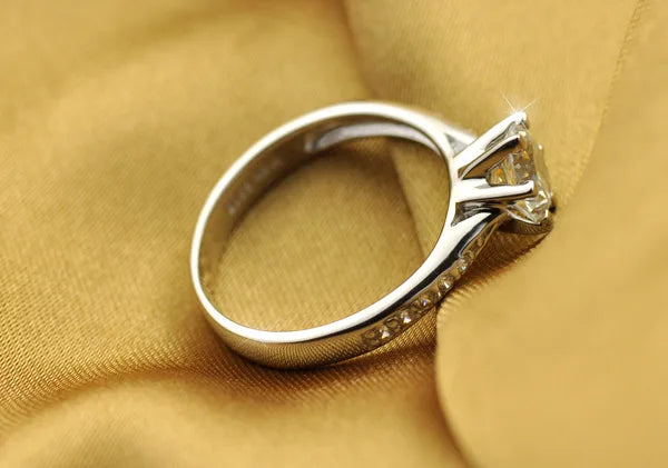 925 Sterling Silver Classic Diamond Ring